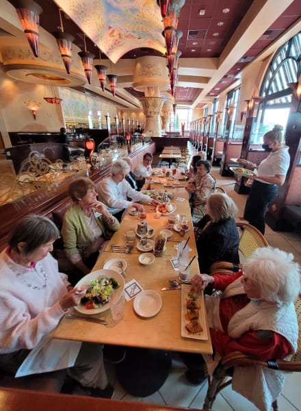 Huntington Beach residents went out for lunch to The Cheesecake Factory!