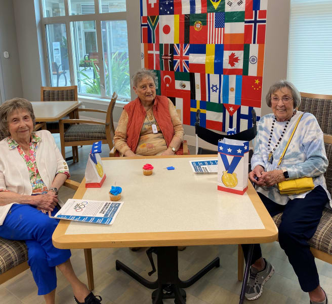 Monterey residents enjoyed the Olympics themed party as they grabbed their flags and enjoyed some delicious treats!