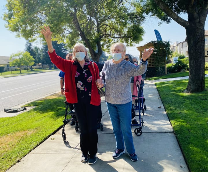 Clovis residents enjoying a nice walk under the sun!