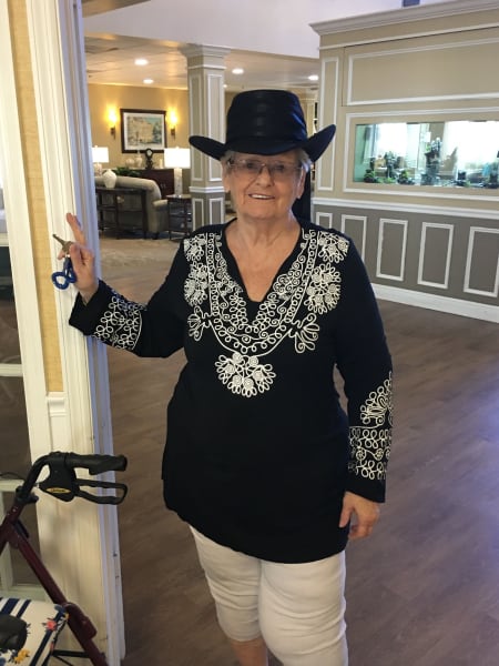 Barkley Place (FL) residents dressed up and celebrated during their black and white themed party.