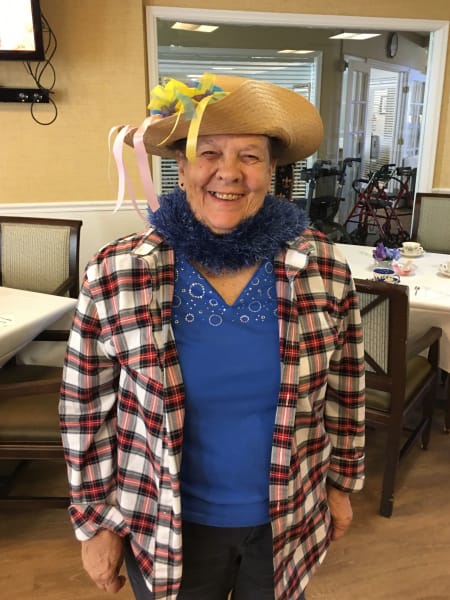 Barkley Place (FL) residents enjoyed an elegant tea time!